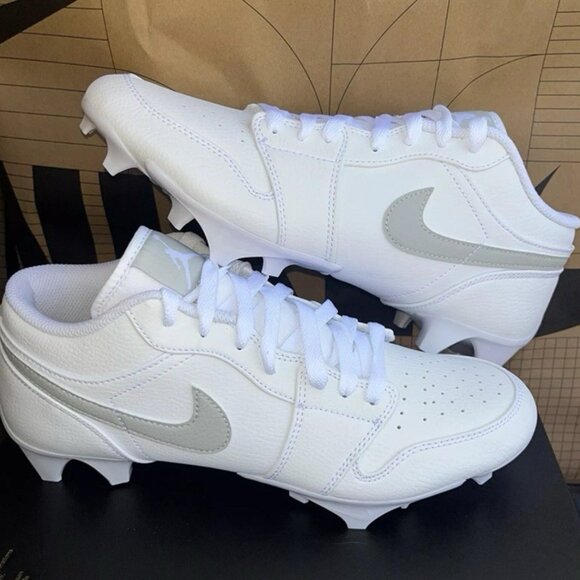 NEW Nike Jordan 1 Low TD Football Cleats White Grey Fog FJ6245-101 Size 8 - Picture 1 of 6